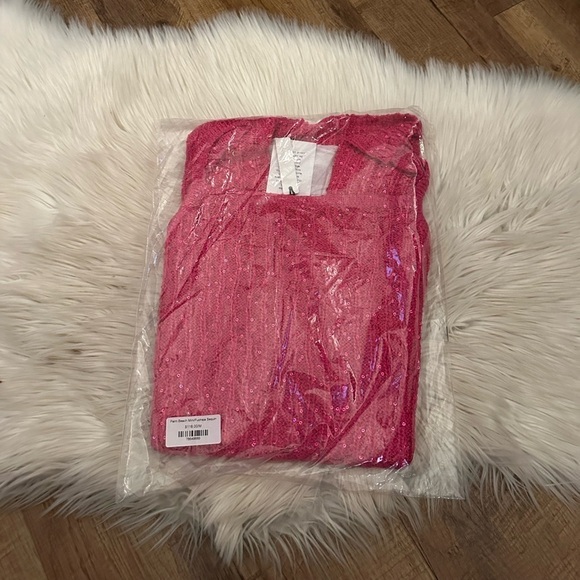 RUMORED Palm Beach Mini Dress In Fuchsia Sequin - Picture 3 of 4